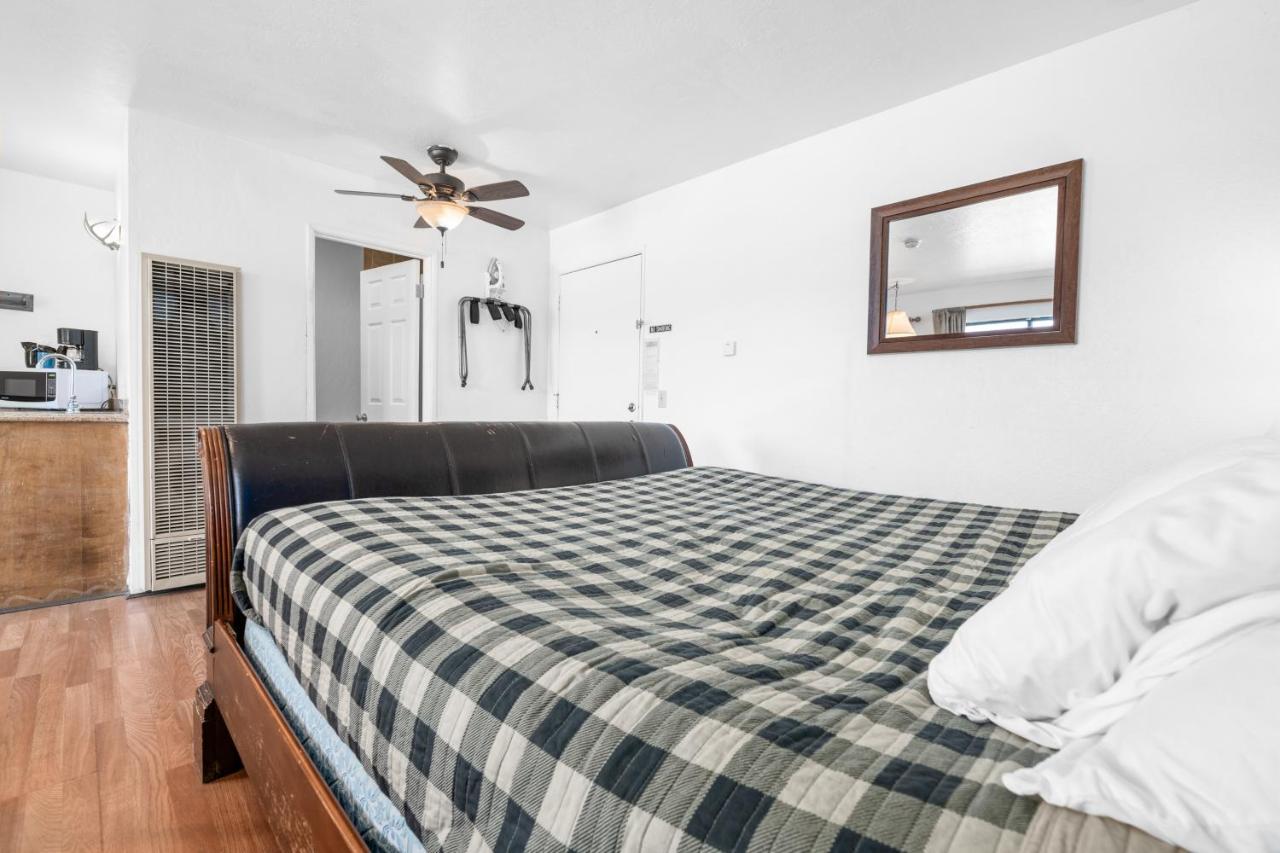Big Bear Lake Front Lodge מראה חיצוני תמונה
