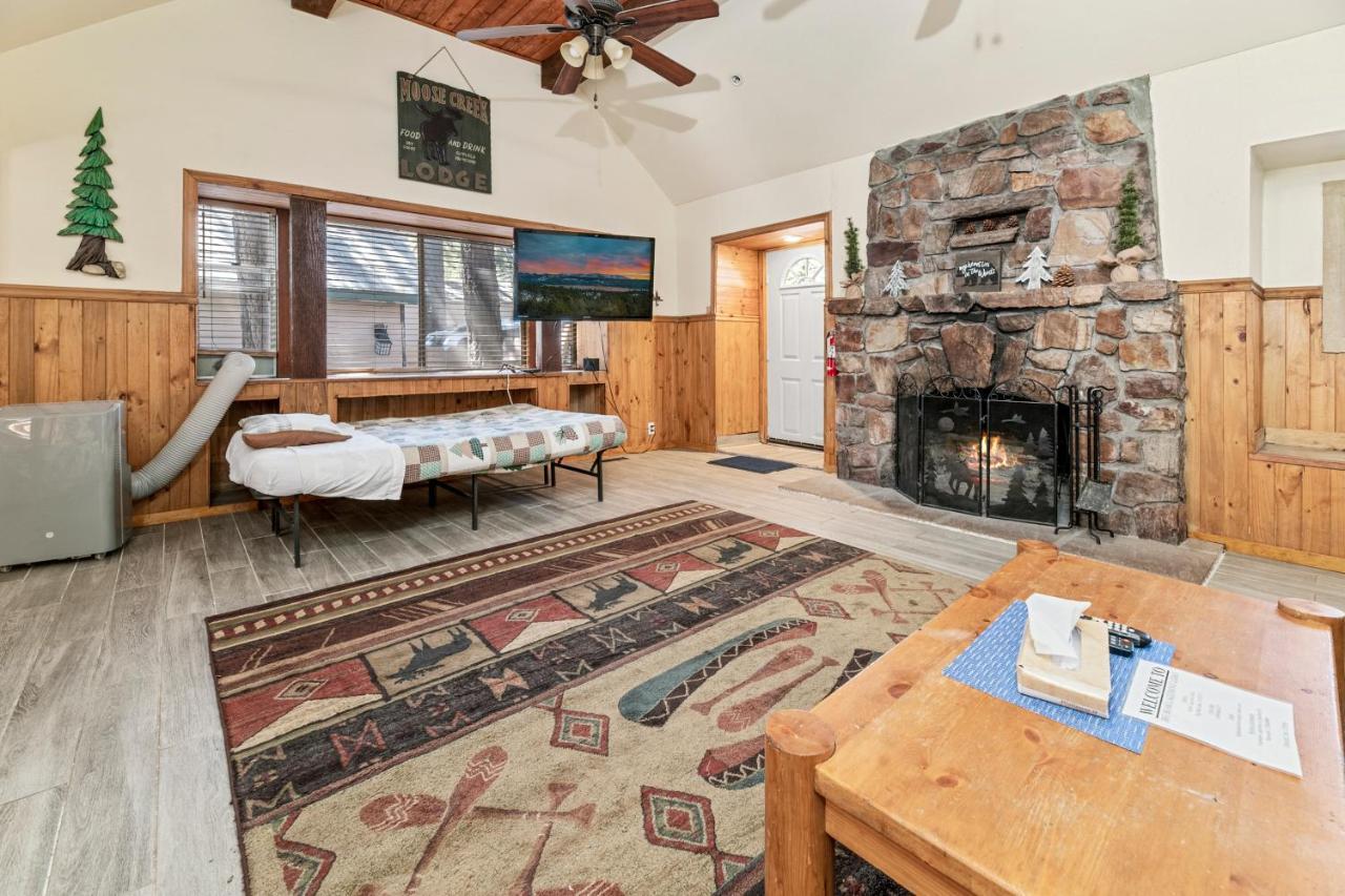 Big Bear Lake Front Lodge מראה חיצוני תמונה