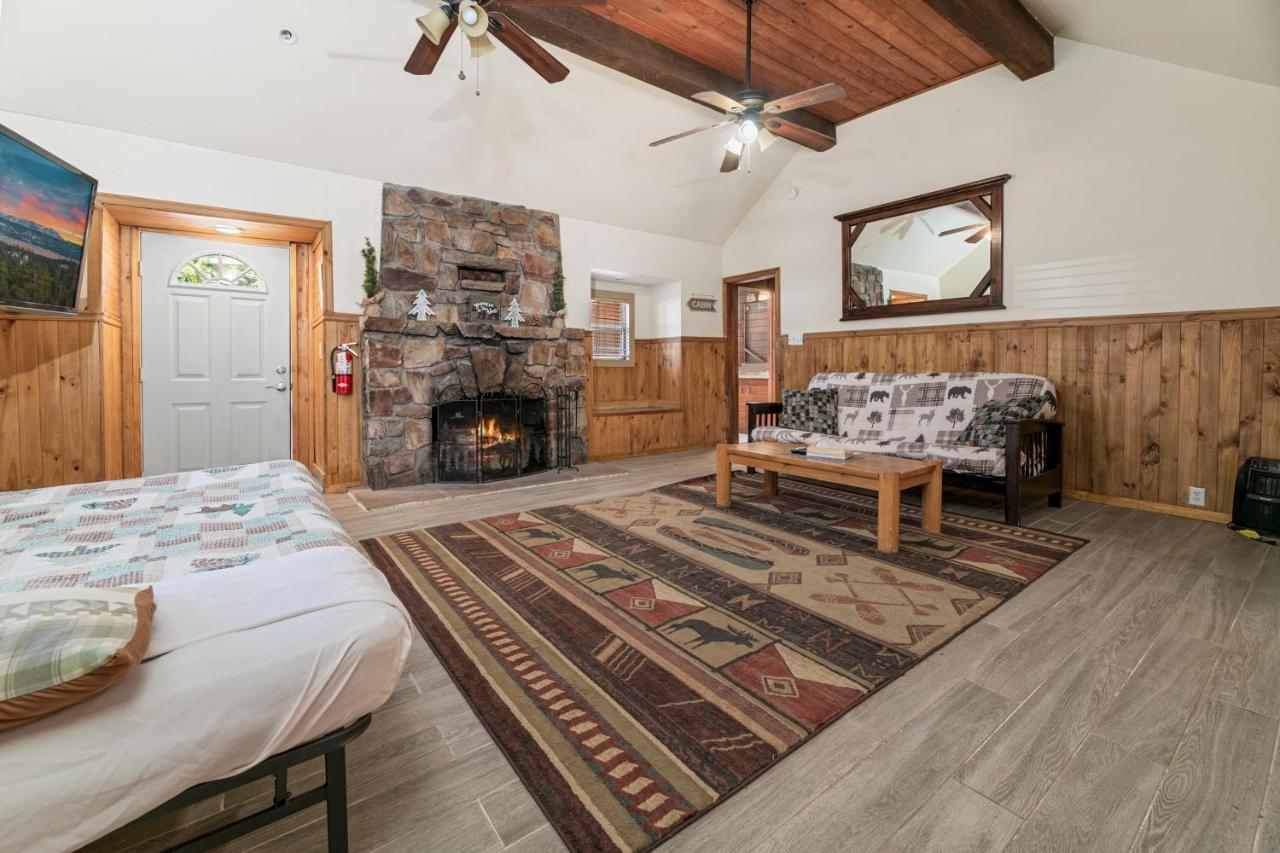 Big Bear Lake Front Lodge מראה חיצוני תמונה